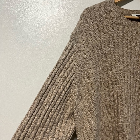 Old Navy Men’s Beige Ribbed Lambswool Blend Sweater - Size XL - Picture 6 of 7